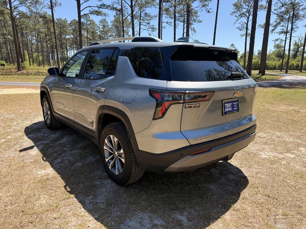 Used 2025 Chevrolet Equinox LT SUV