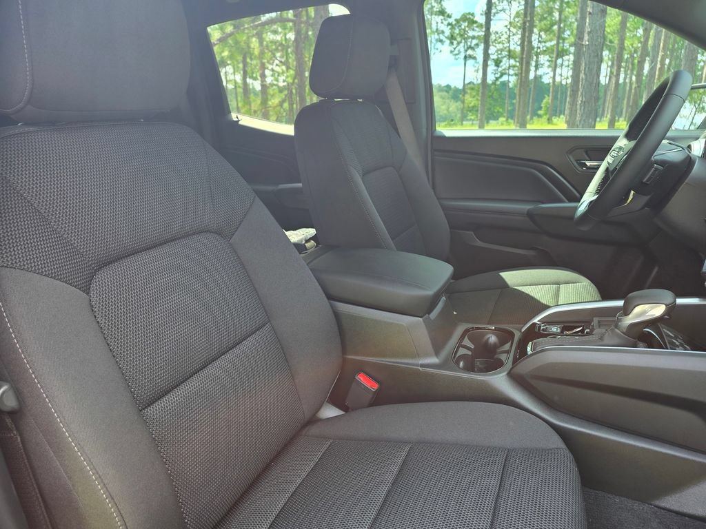 2026 Chevrolet Colorado LT - Photo 25