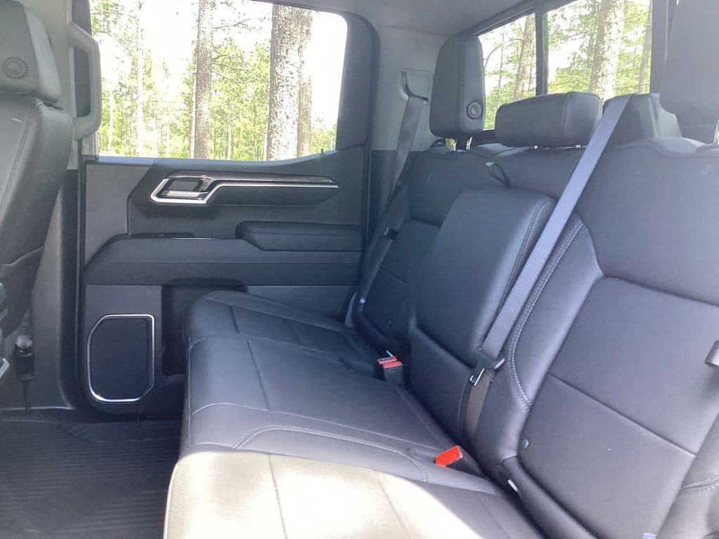 2026 Chevrolet Silverado 1500 LTZ - Photo 16
