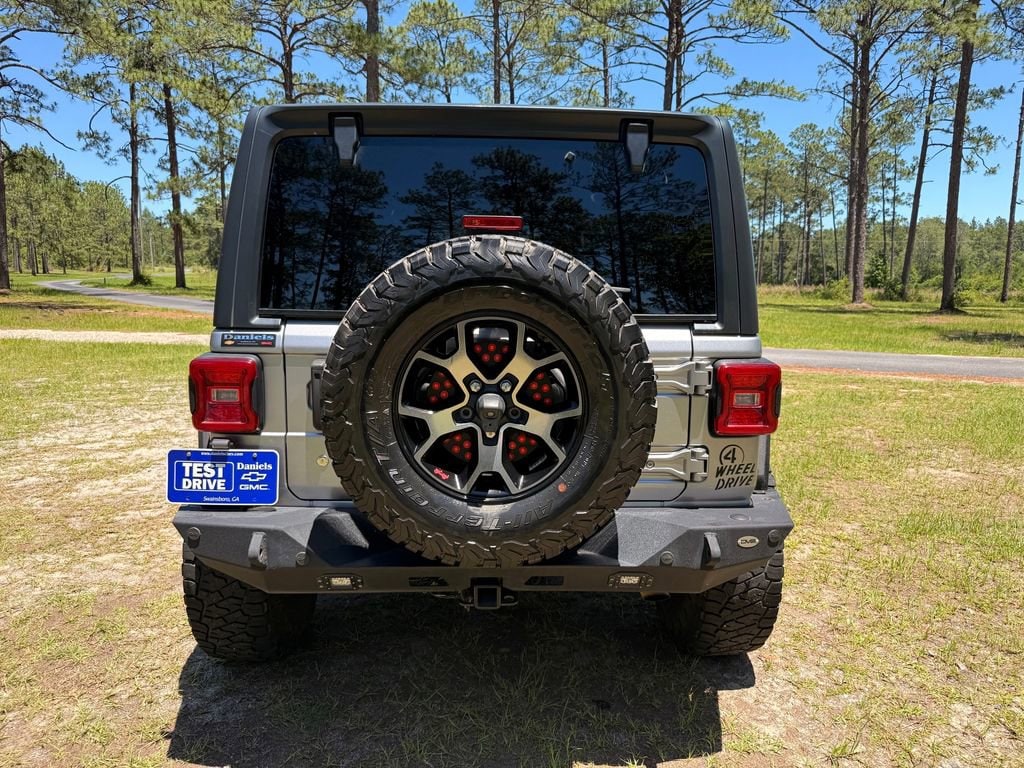 Used 2018 Jeep Wrangler Unlimited Rubicon 4x4 SUV