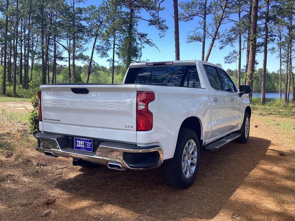 2026 Chevrolet Silverado 1500 LTZ - Photo 5