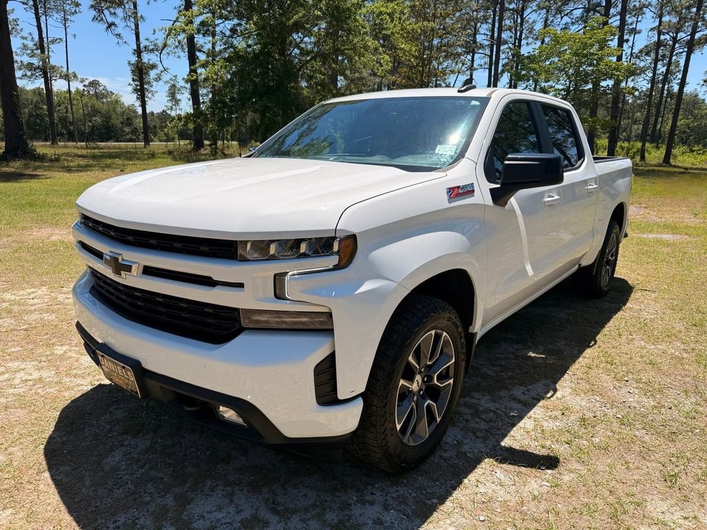 2021 Chevrolet Silverado 1500 RST 4X4 Crew Cab Short Box's photo