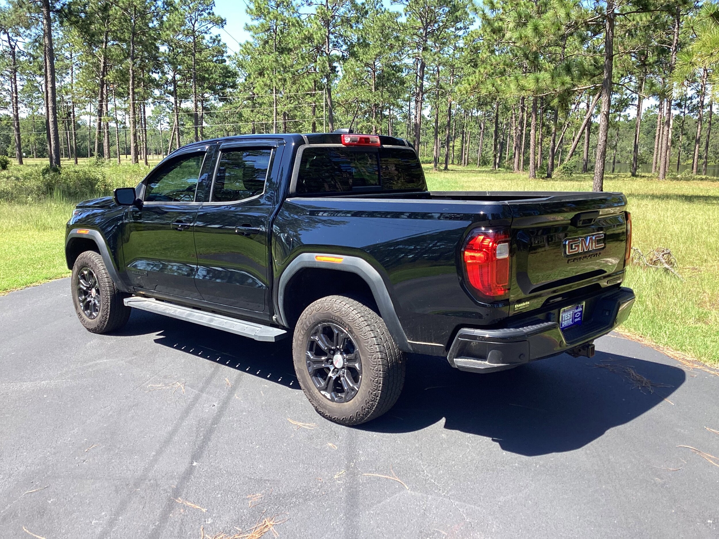 2024 Gmc Canyon Elevation photo 2
