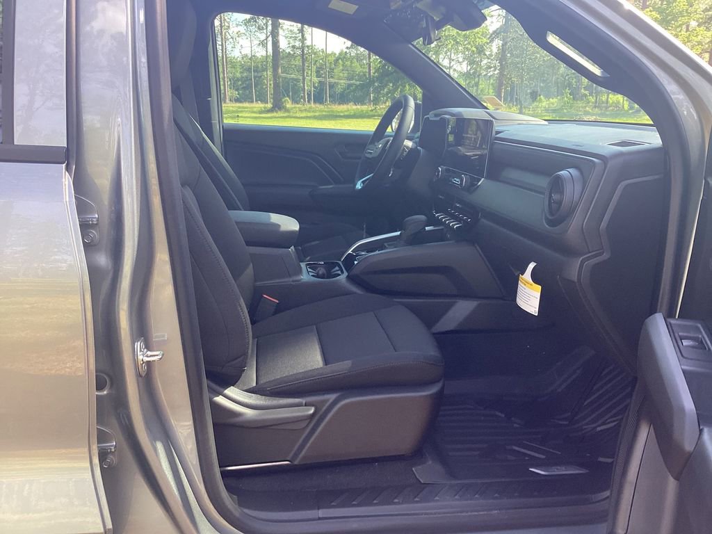 2026 Chevrolet Colorado Work Truck - Photo 19