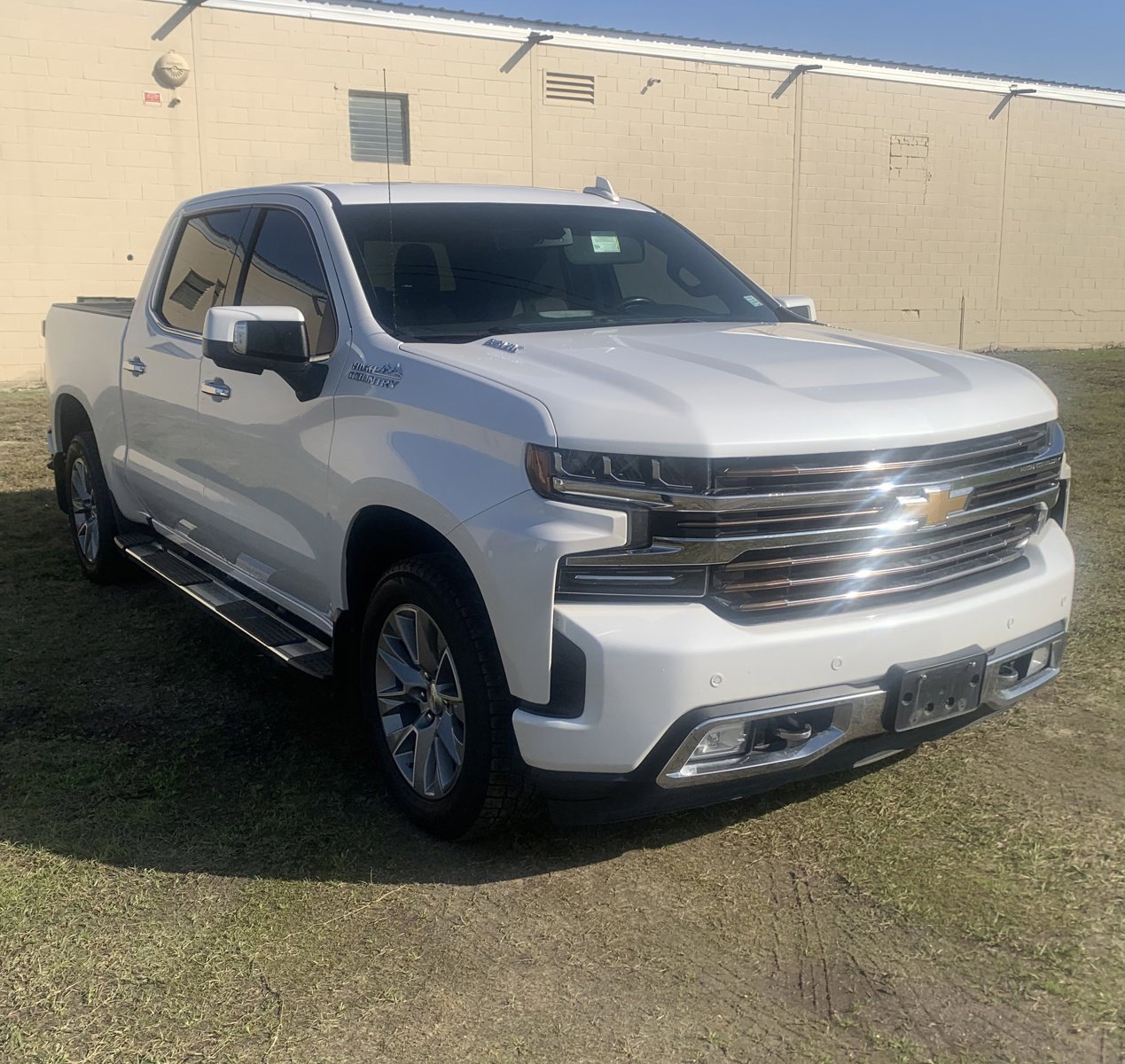 Used 2021 Chevrolet Silverado 1500 High Country with VIN 1GCUYHET0MZ255261 for sale in Swainsboro, GA