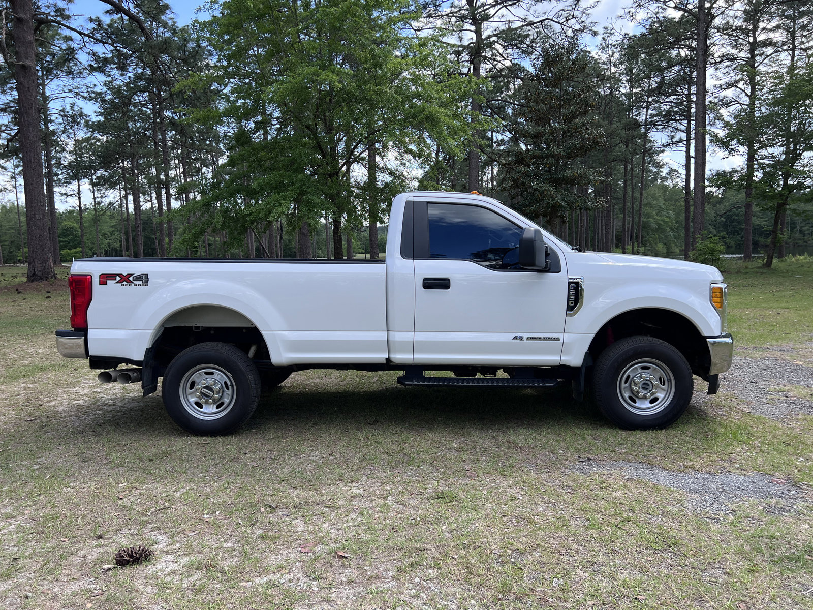 Used 2017 Ford F-250 Super Duty XL with VIN 1FTBF2BT2HED22258 for sale in Swainsboro, GA