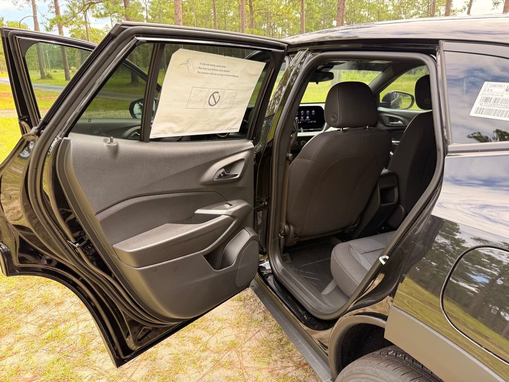 2026 Chevrolet Trax RS - Photo 24