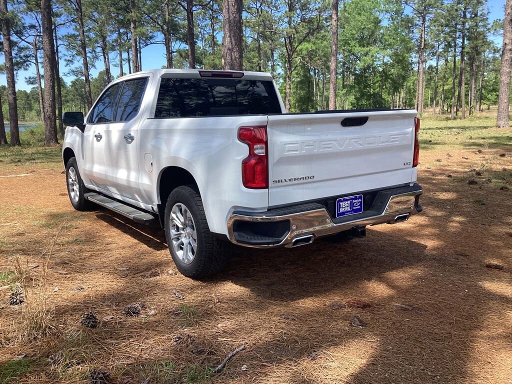 2026 Chevrolet Silverado 1500 LTZ - Photo 3