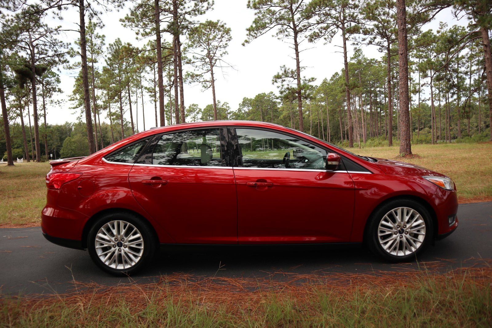 Used 2018 Ford Focus Titanium with VIN 1FADP3J24JL314058 for sale in Swainsboro, GA