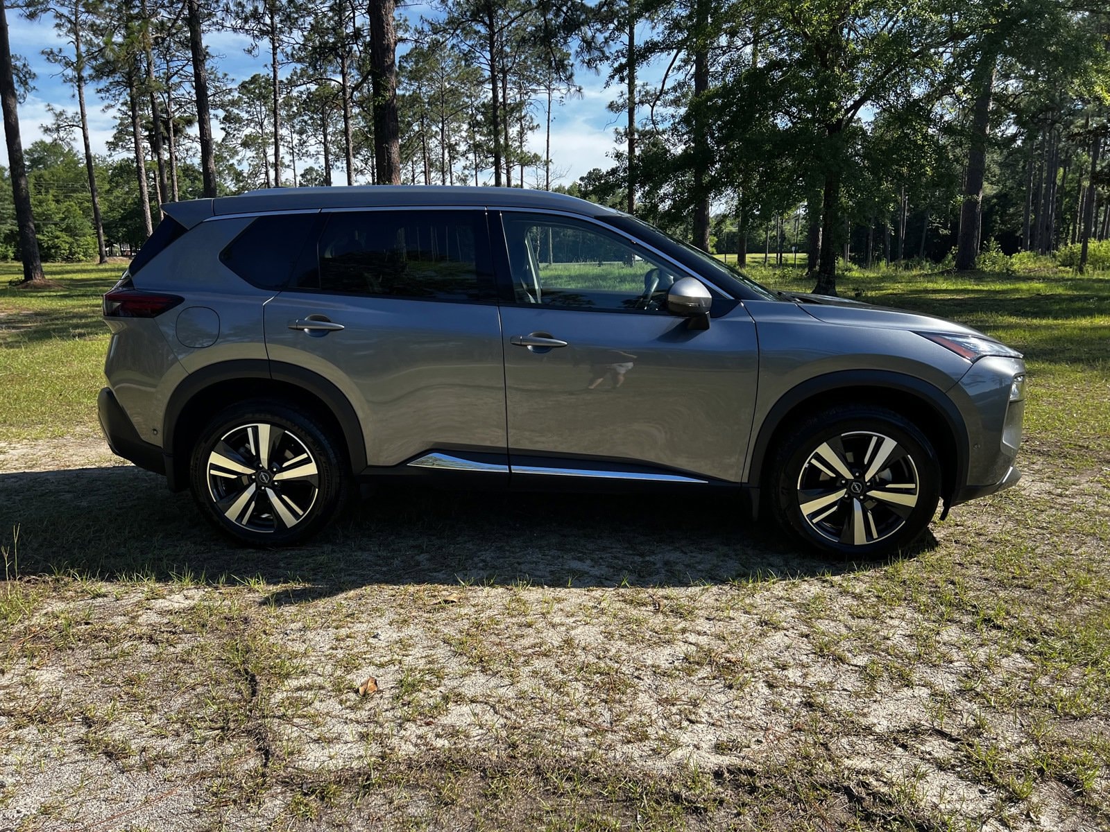 Used 2023 Nissan Rogue SL with VIN 5N1BT3CB2PC749482 for sale in Swainsboro, GA