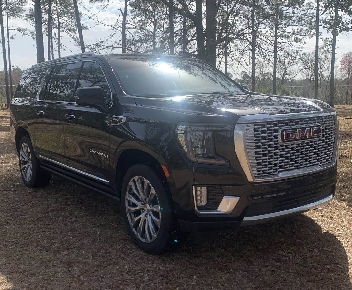 Used 2021 GMC Yukon XL Denali with VIN 1GKS1JKL0MR179259 for sale in Swainsboro, GA