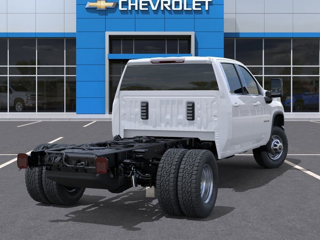 New 2025 Chevrolet Silverado 3500 HD Chassis Cab Work Truck Truck