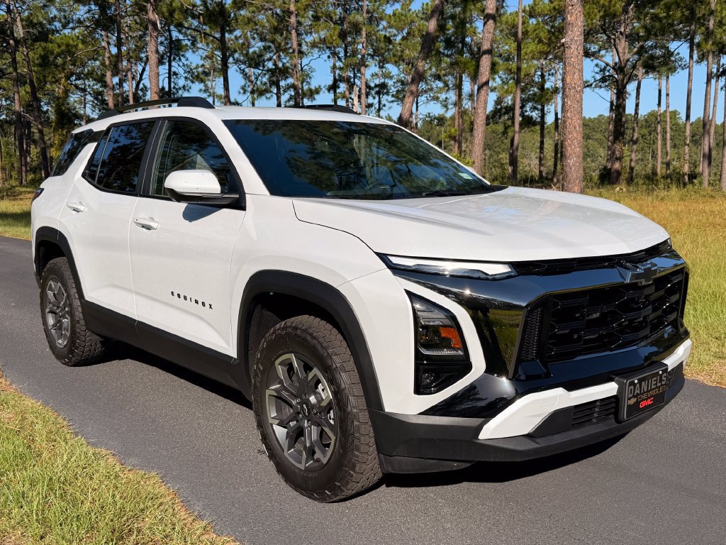 2027 Chevrolet Equinox ACTIV - Photo 7