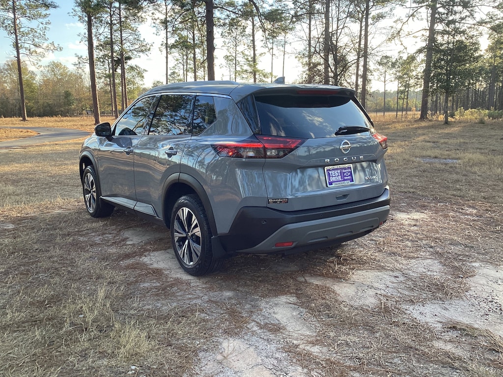 Used 2021 Nissan Rogue SV Intelligent AWD SUV