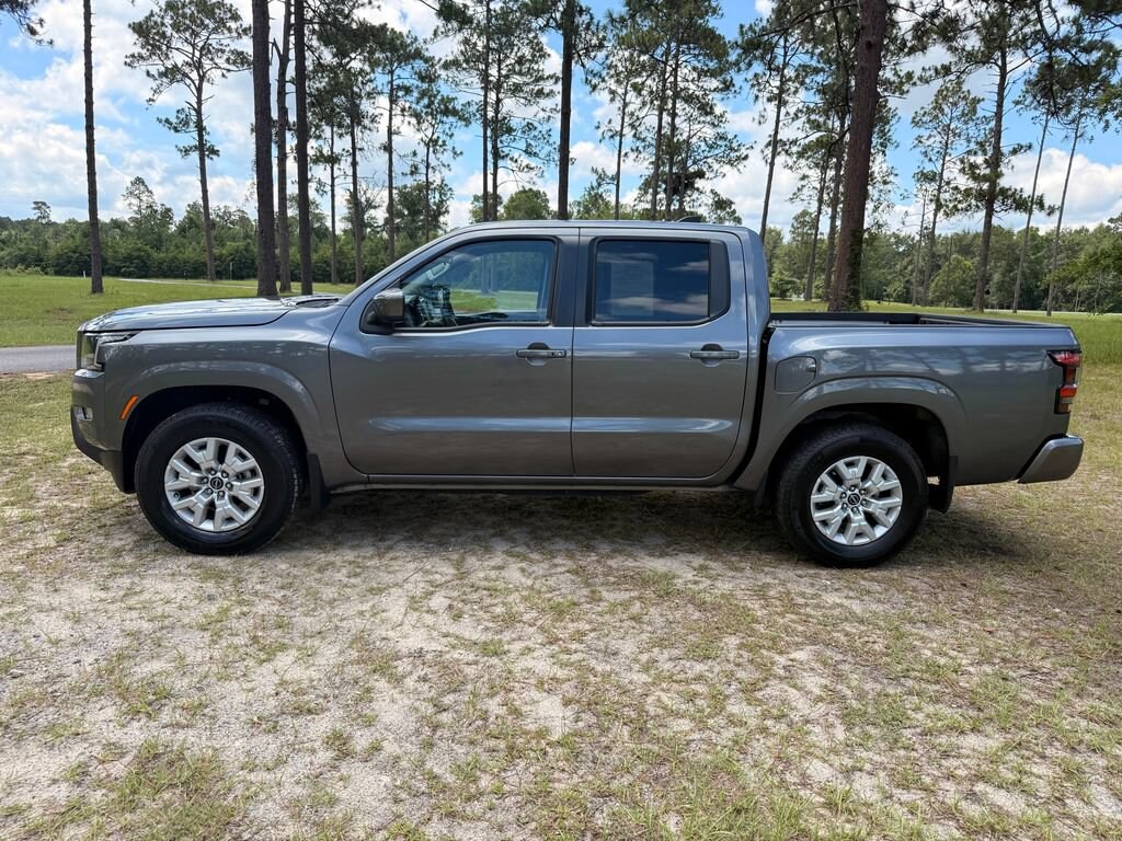 Used 2024 Nissan Frontier Crew Cab SV 4x2 Truck