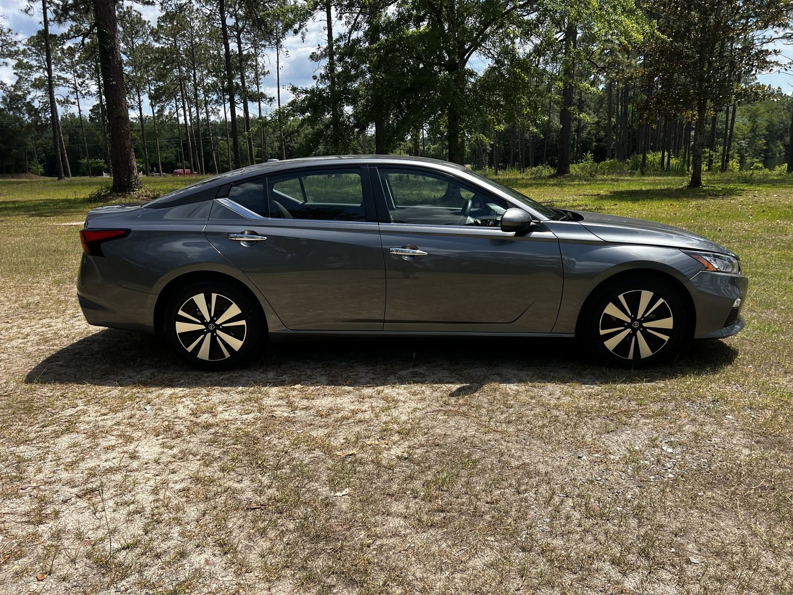 Used 2022 Nissan Altima SV with VIN 1N4BL4DV6NN316726 for sale in Swainsboro, GA