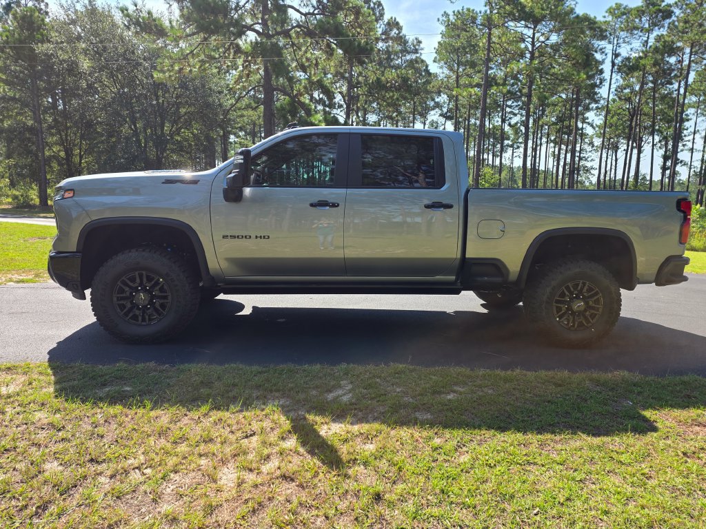 New 2026 Chevrolet Silverado 2500 HD ZR2 Truck