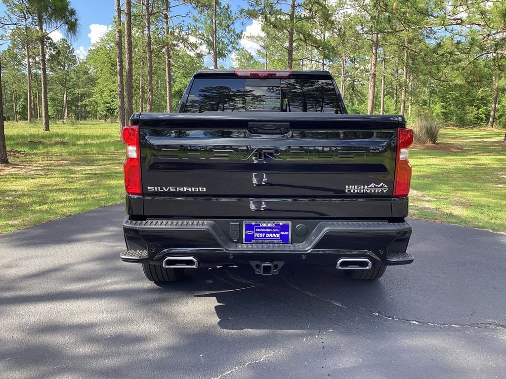 New 2026 Chevrolet Silverado 1500 High Country Truck