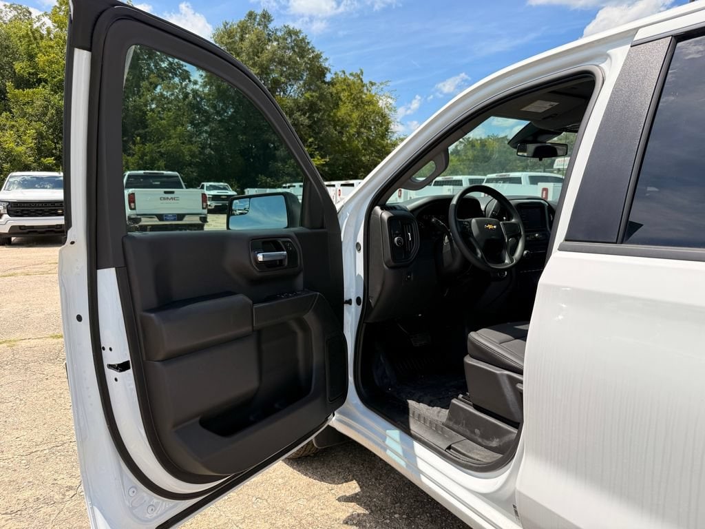 2026 Chevrolet Silverado 1500 Work Truck - Photo 11