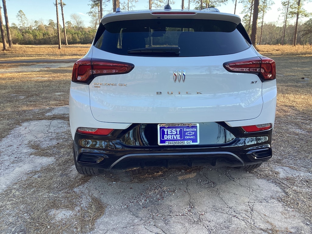 Used 2024 Buick Encore GX Sport Touring SUV