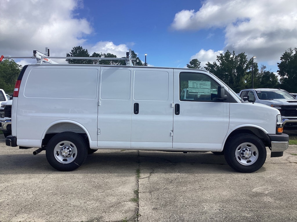 New 2025 Chevrolet Express Cargo 2500 WT Van