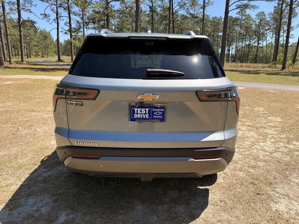 Used 2025 Chevrolet Equinox LT SUV