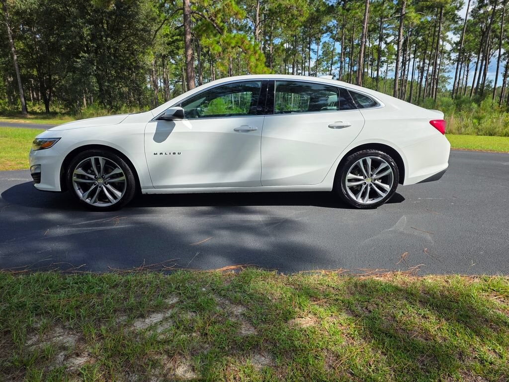 Used 2025 Chevrolet Malibu 1LT Car