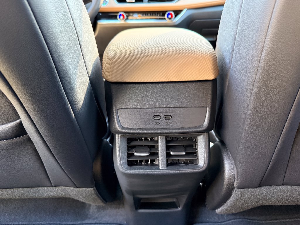 2027 Chevrolet Equinox ACTIV - Photo 27