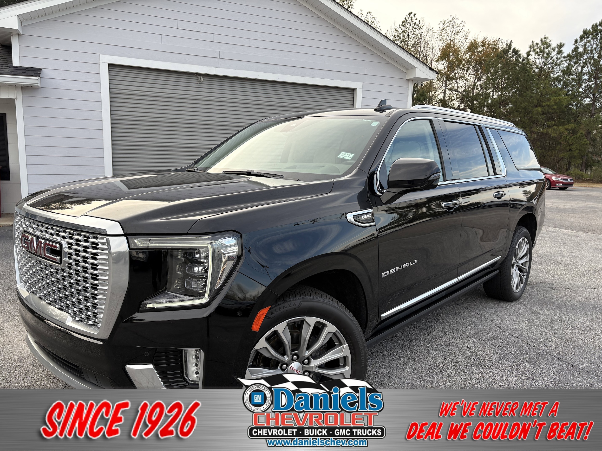 2021 GMC Yukon XL Denali's photo