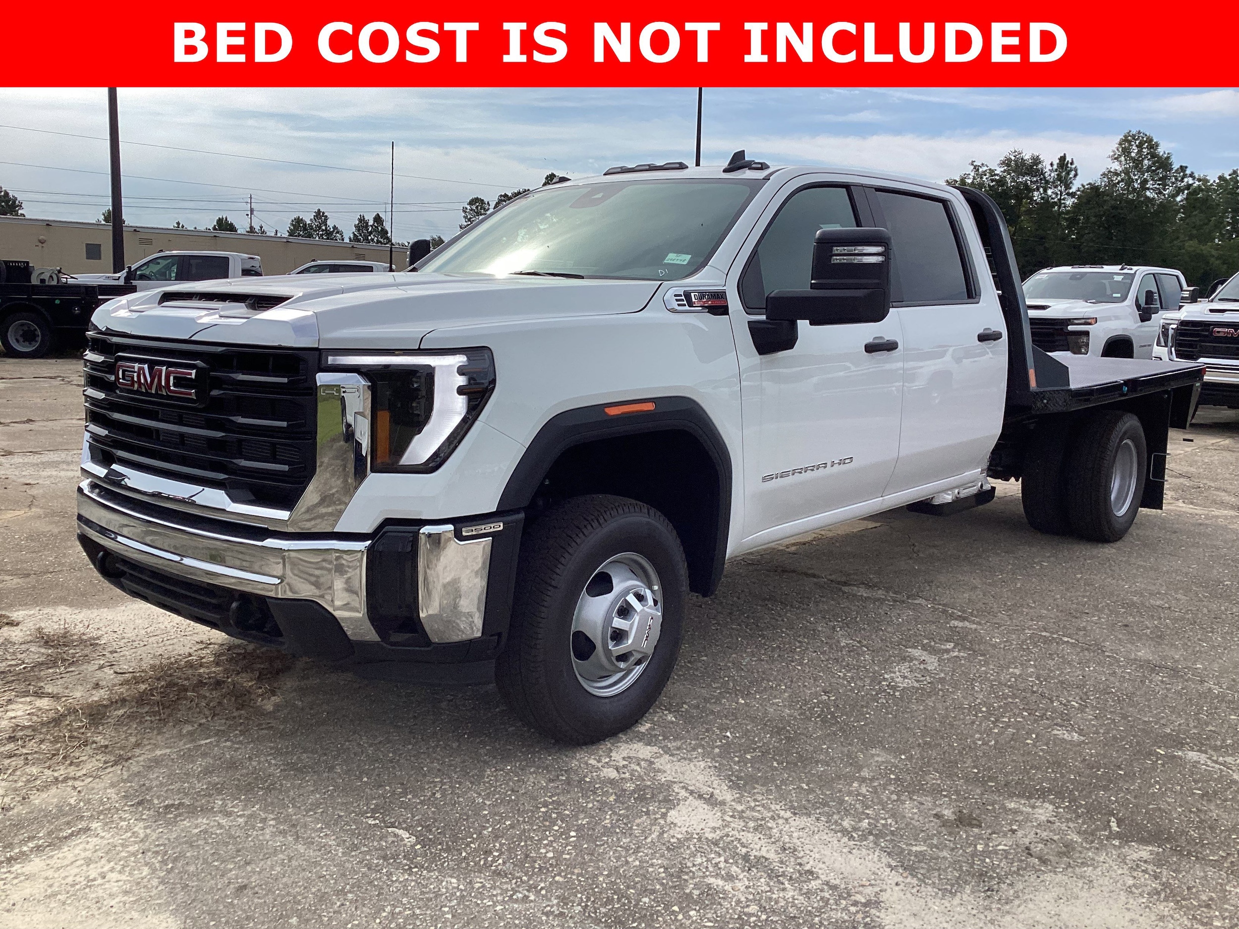 2025 GMC Sierra 3500 Chassis Cab Pro's photo