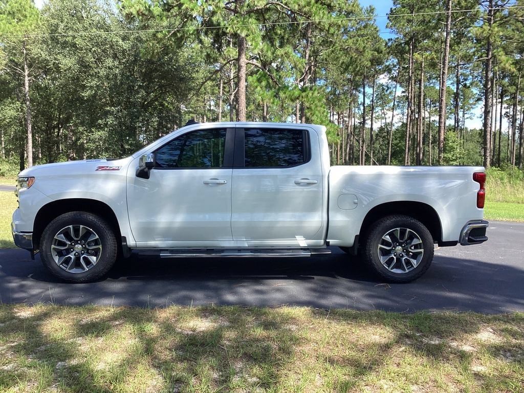 New 2026 Chevrolet Silverado 1500 LT Truck