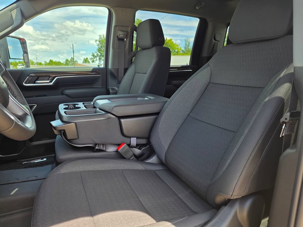 2026 Chevrolet Silverado 2500 HD LT - Photo 13