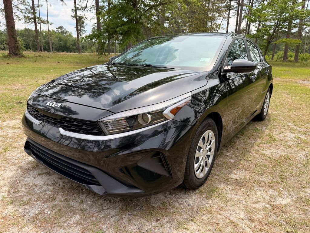 2024 Kia Forte LX AT's photo