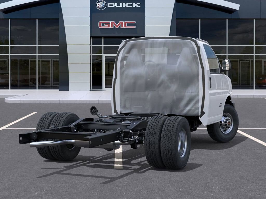 New 2025 GMC Savana Cutaway 3500 1WT Cutaway Van