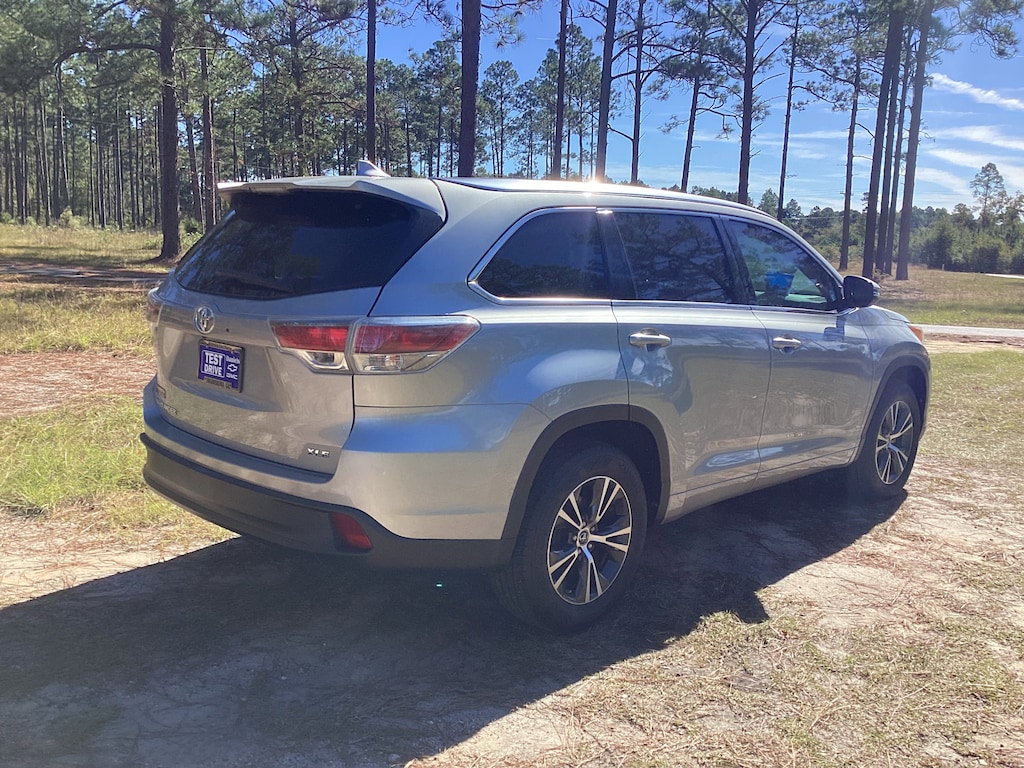 Used 2016 Toyota Highlander XLE V6 SUV