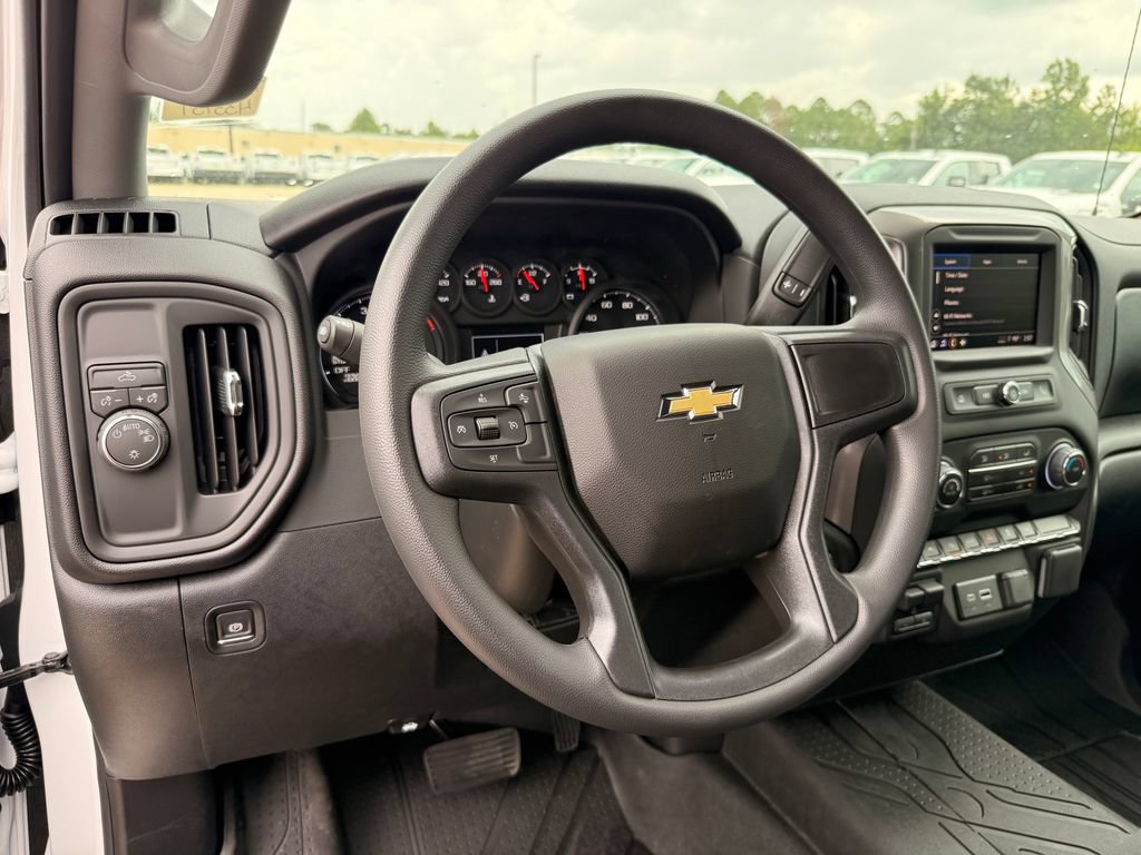 2026 Chevrolet Silverado 1500 Custom - Photo 14