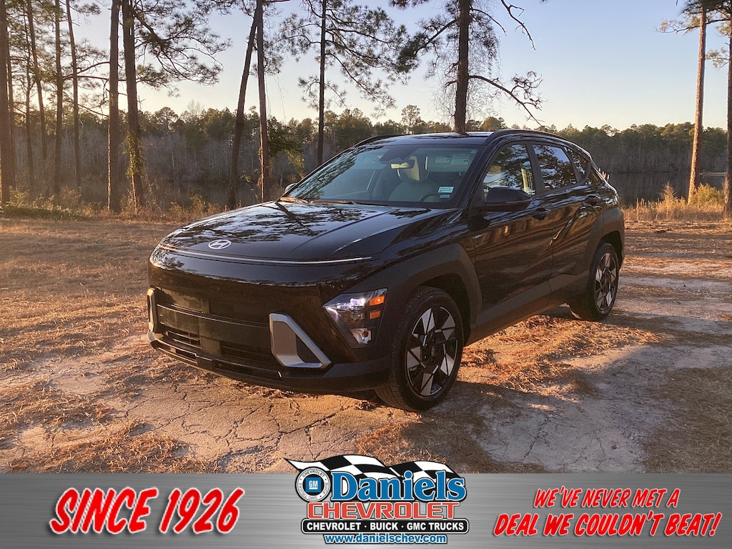 Used 2025 Hyundai Kona SEL