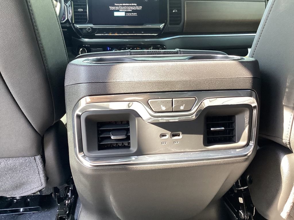 2026 Chevrolet Silverado 1500 High Country - Photo 19