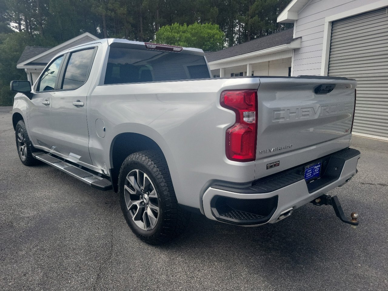 Used 2022 Chevrolet Silverado 1500 RST with VIN 2GCUDEED4N1502391 for sale in Swainsboro, GA