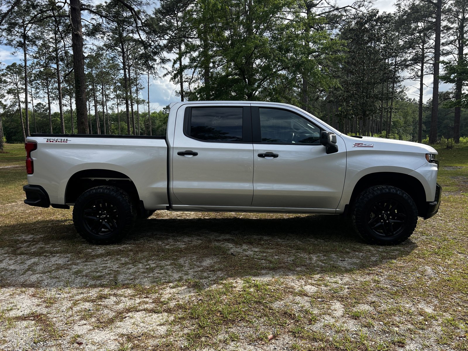 Used 2021 Chevrolet Silverado 1500 LT Trail Boss with VIN 3GCPYFED9MG414594 for sale in Swainsboro, GA