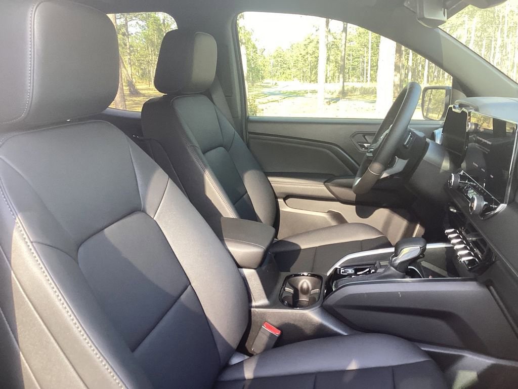 2026 Chevrolet Colorado LT - Photo 20