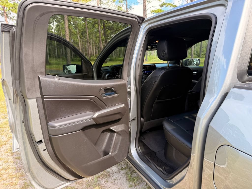 2025 Chevrolet Colorado LT - Photo 24