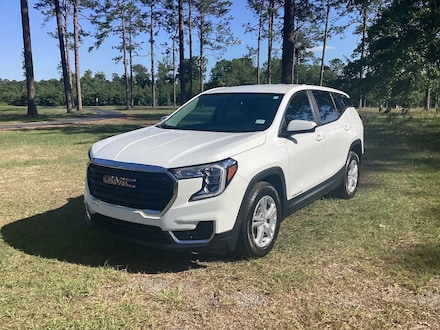 2024 GMC Terrain SLE SUV