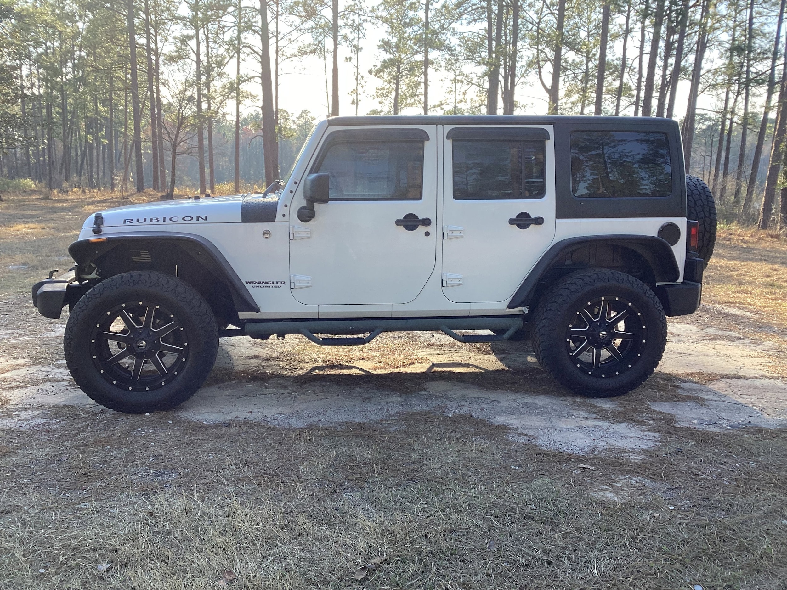 Used 2015 Jeep Wrangler Unlimited Rubicon with VIN 1C4BJWFG9FL626375 for sale in Swainsboro, GA