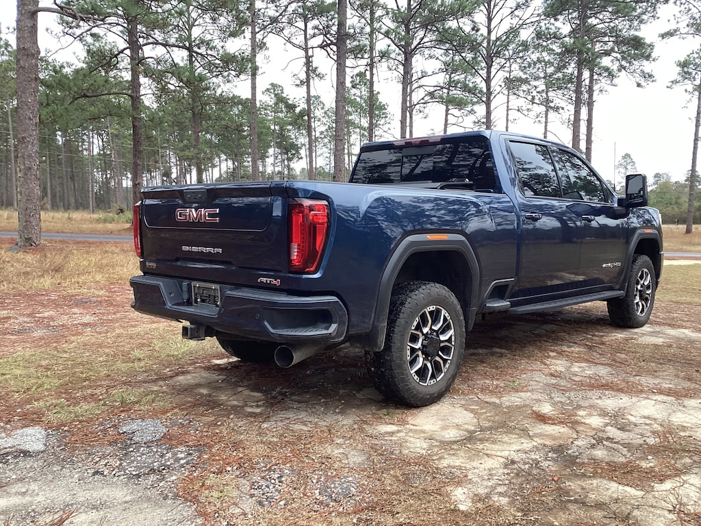 Used 2022 GMC Sierra 2500 HD AT4 Truck
