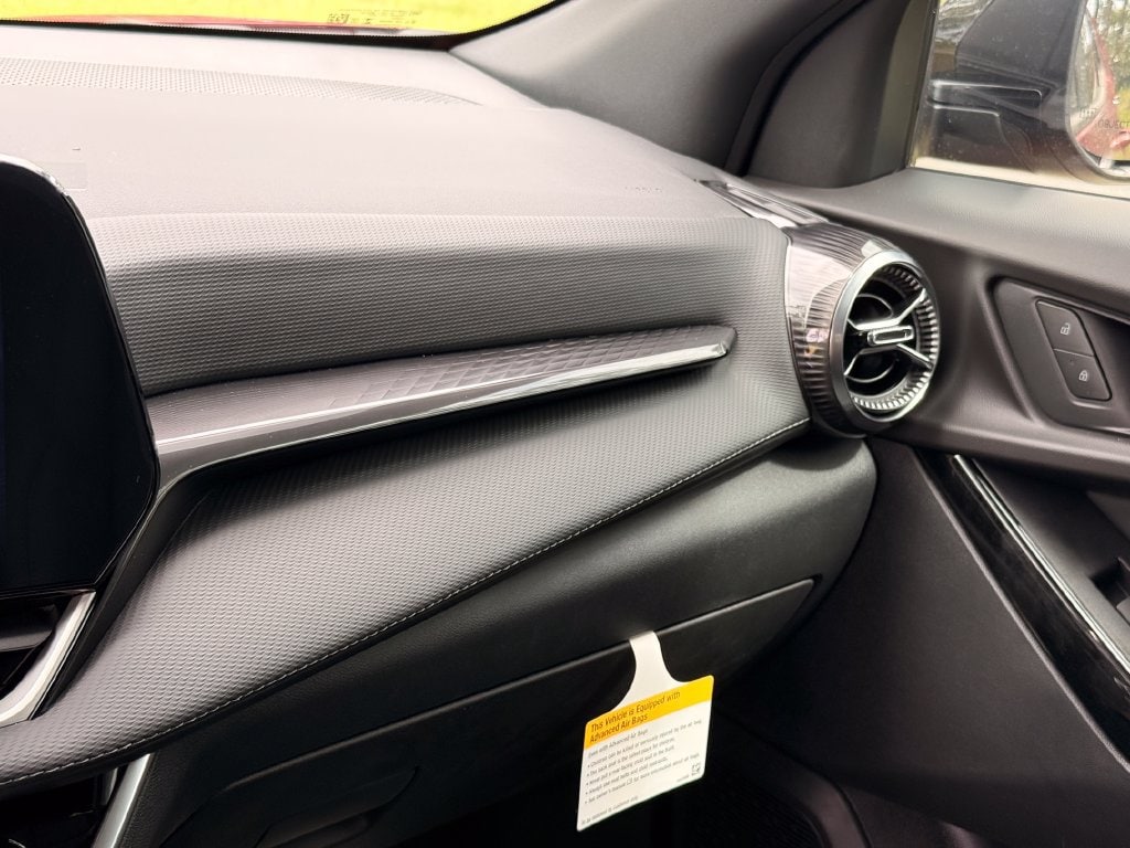 2027 Chevrolet Equinox LT - Photo 19