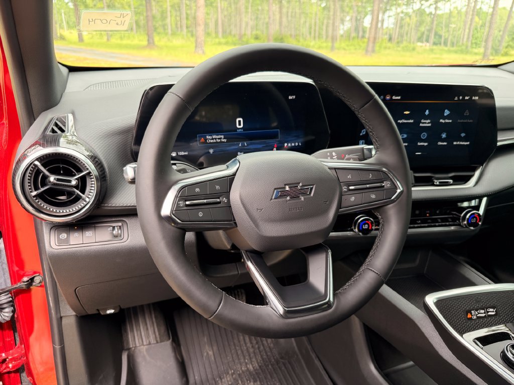 2027 Chevrolet Equinox LT - Photo 15