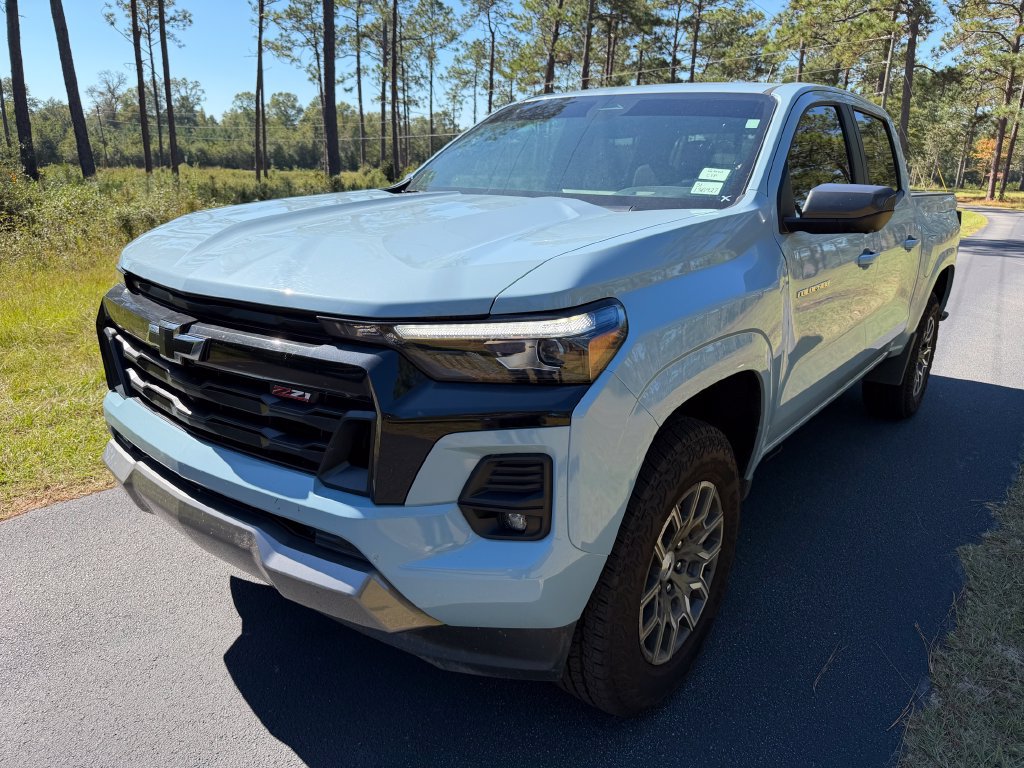 2025 Chevrolet Colorado Truck 