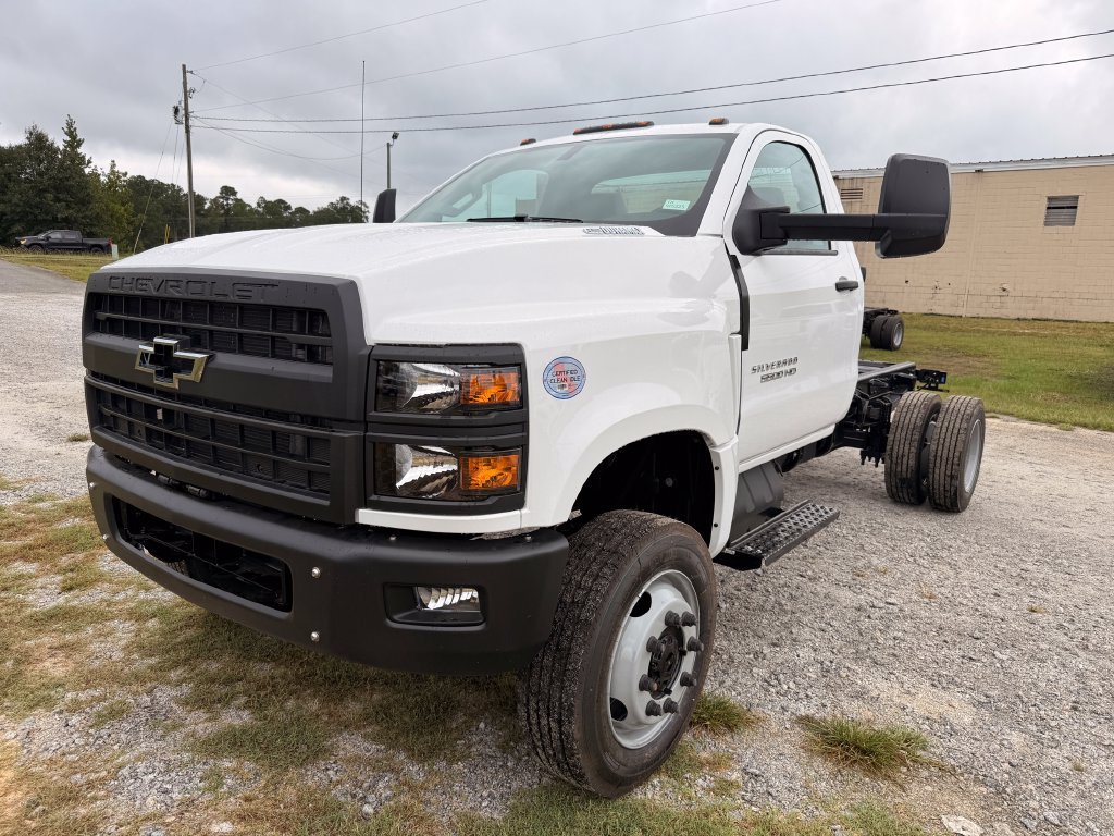 2026 Chevrolet Silverado 5500 HD Work Truck Truck