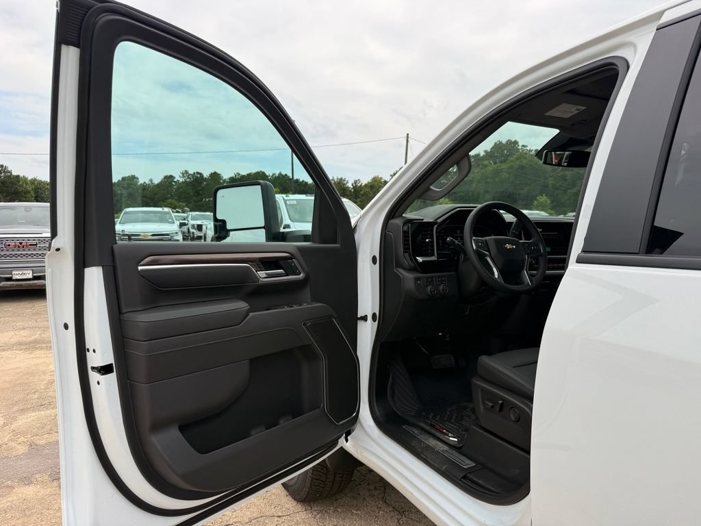 2026 Chevrolet Silverado 2500 HD LT - Photo 11